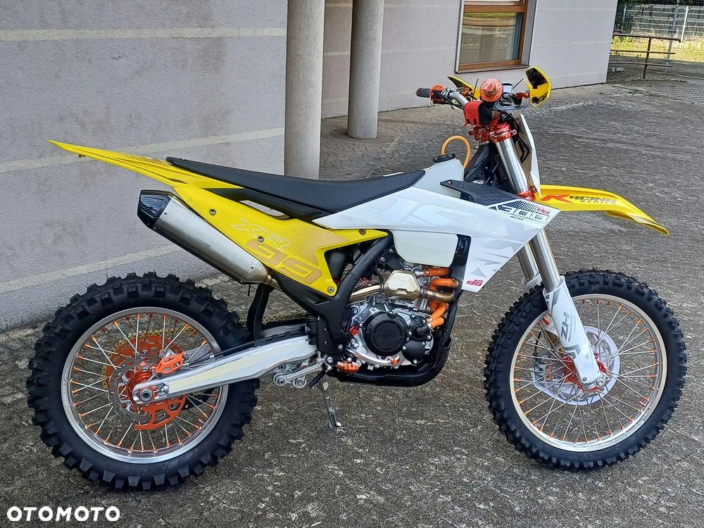 ASIX XR - 4