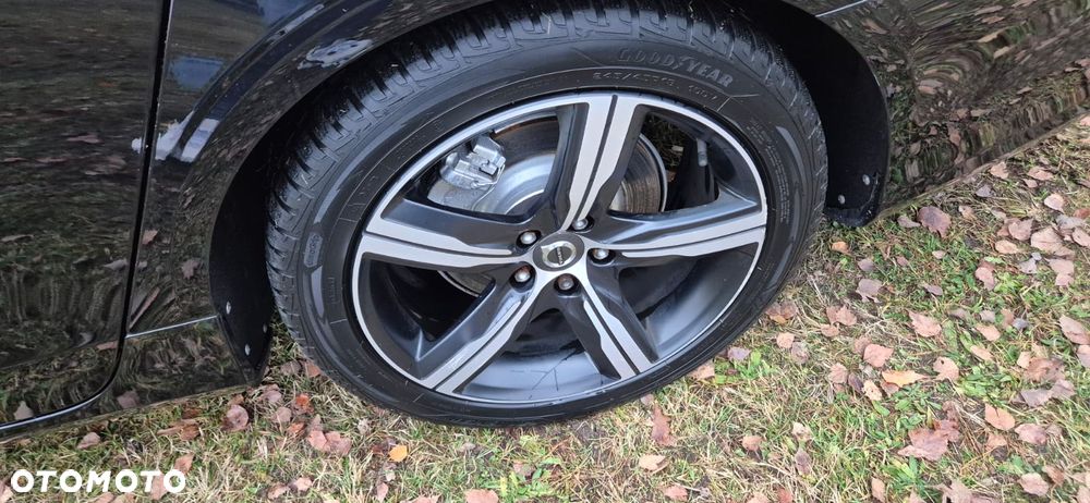 Volvo S90 D4 SCR Momentum - 35