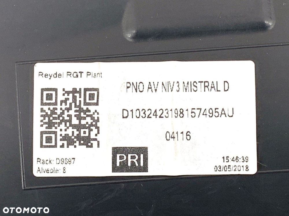 BOCZEK DRZWI PRAWY PRZÓD  PEUGEOT 3008 SUV (MC_, MR_, MJ_, M4_) 2016 - 2022 1.5 BlueHDi 130 96 kW - 5