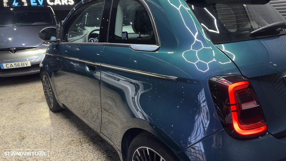 Fiat 500e 3 + 1 La Prima - 18