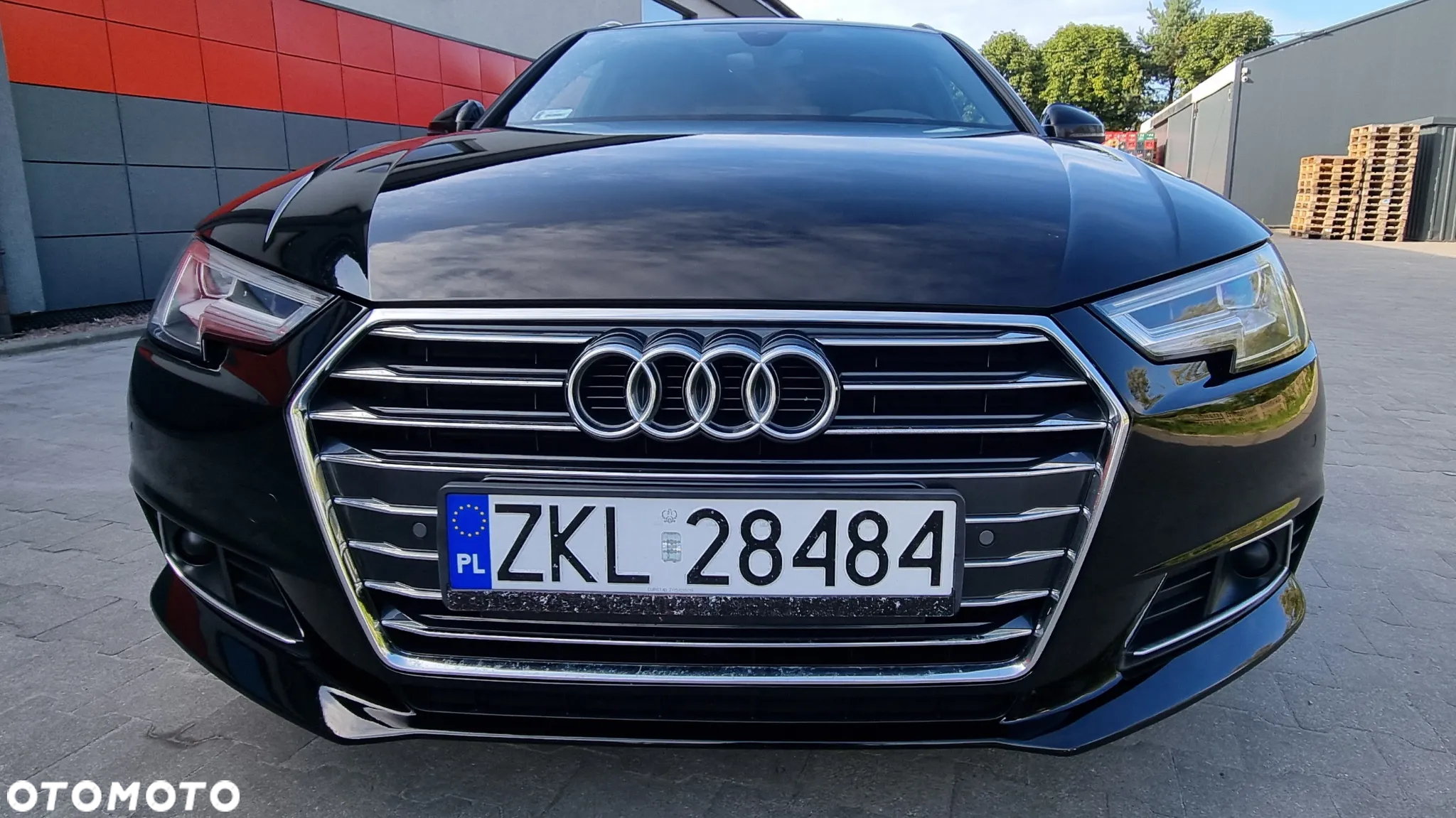 Audi A4 Avant 2.0 TDI S tronic sport - 2