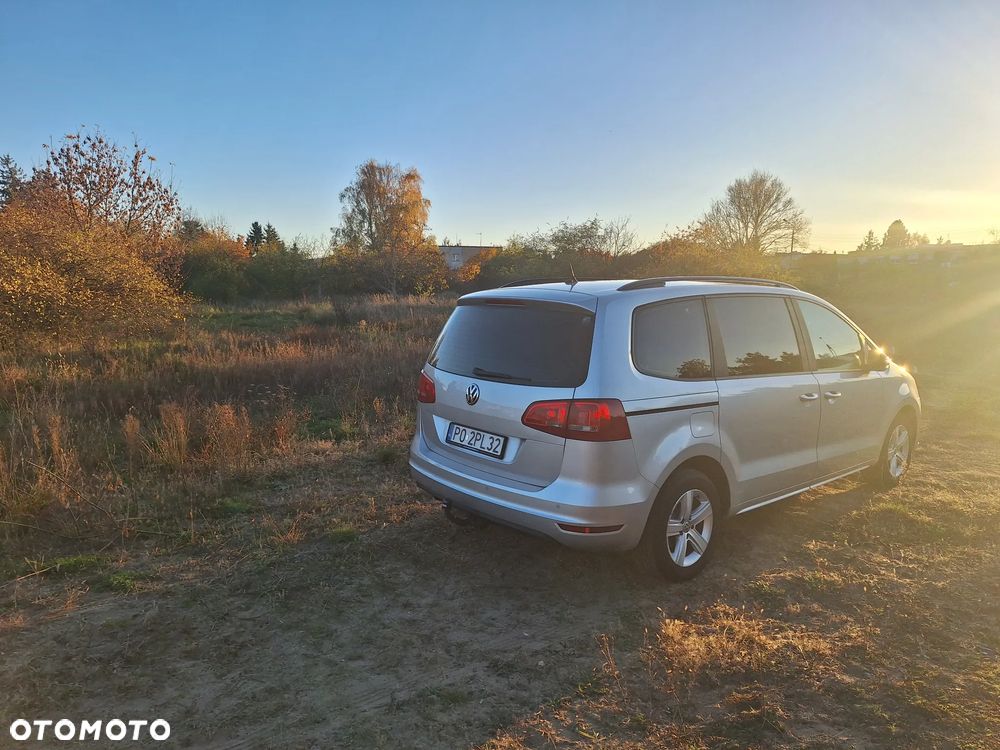 Volkswagen Sharan 2.0 TDI 4Mot Comfortline - 4