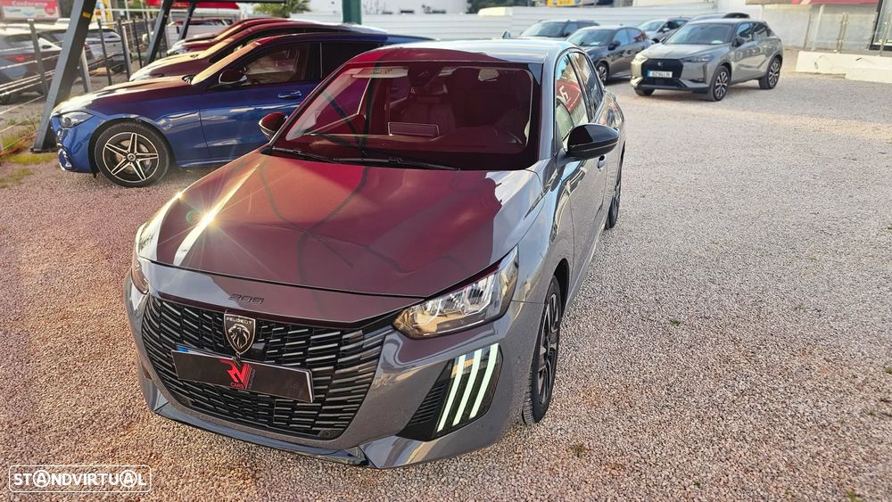 Peugeot 208 1.2 Hybrid Allure e-DCS6 - 43