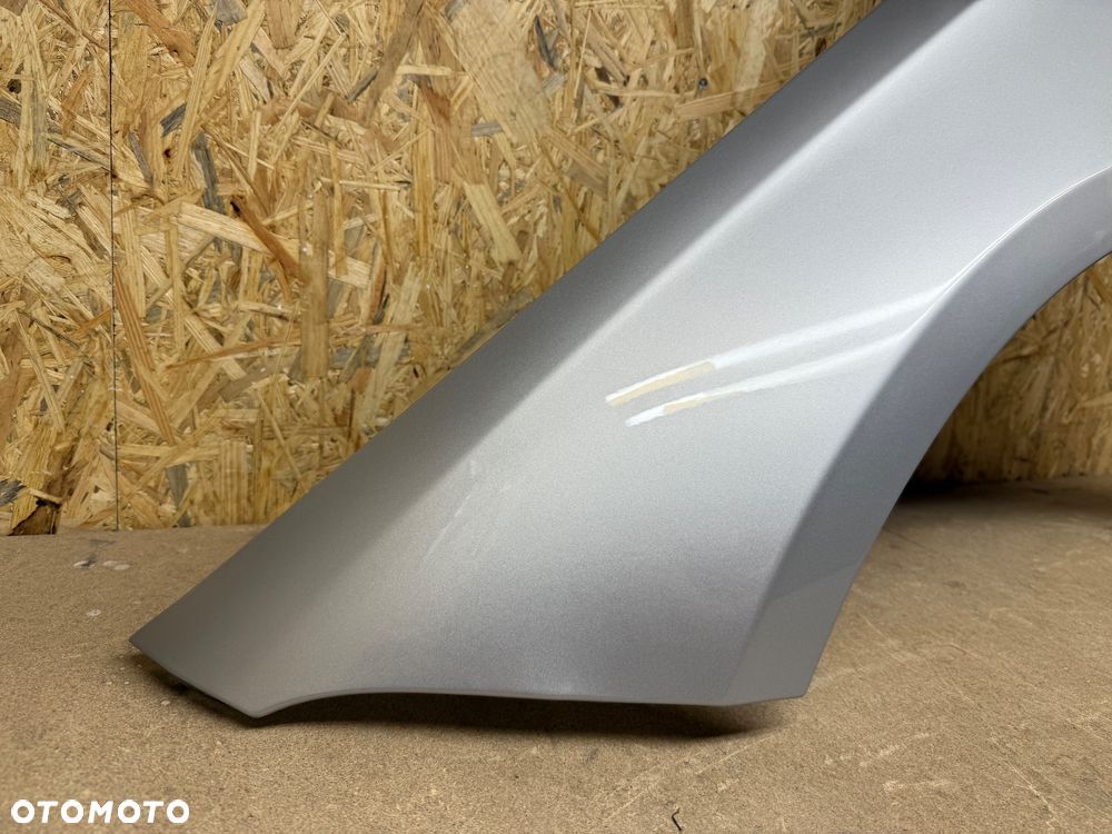 BŁOTNIK LEWY PRZÓD MERCEDES BENZ A KLASA W177 A177 A177881050 SREBRNY - 30