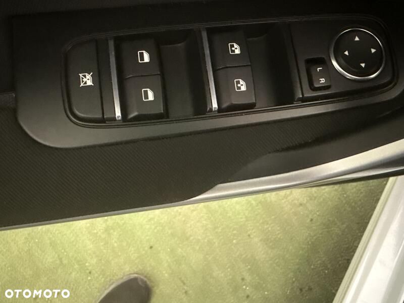 Kia Ceed 1.5 T-GDI M - 12