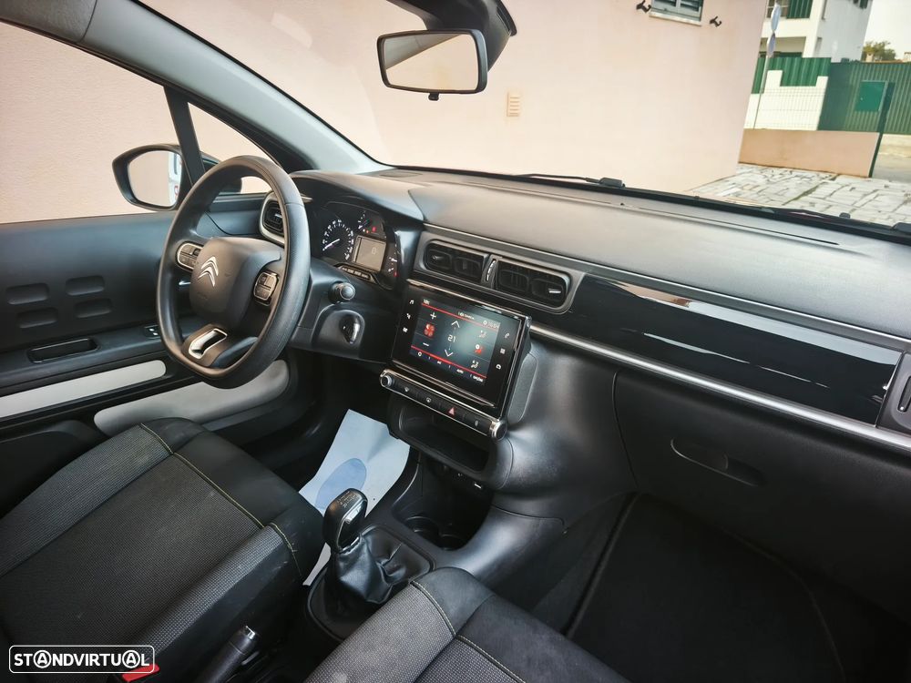 Citroën C3 1.2 PureTech Shine - 12