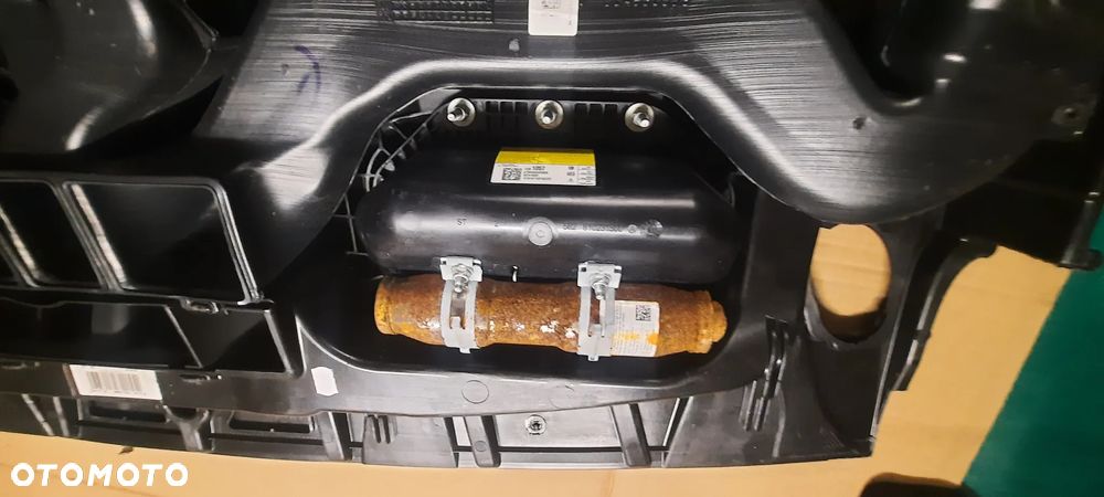 Deska , konsola Opel Astra J z poduszkami AIRBAG - 2