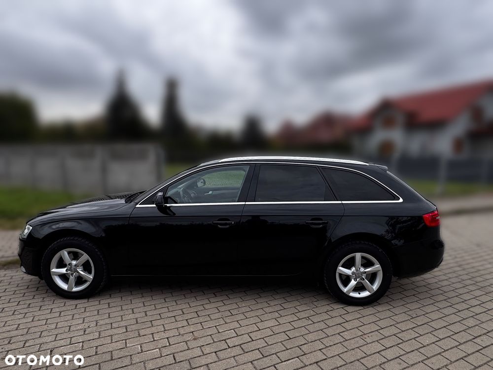 Audi A4 Avant - 4