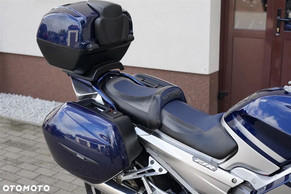 Yamaha FJR - 4