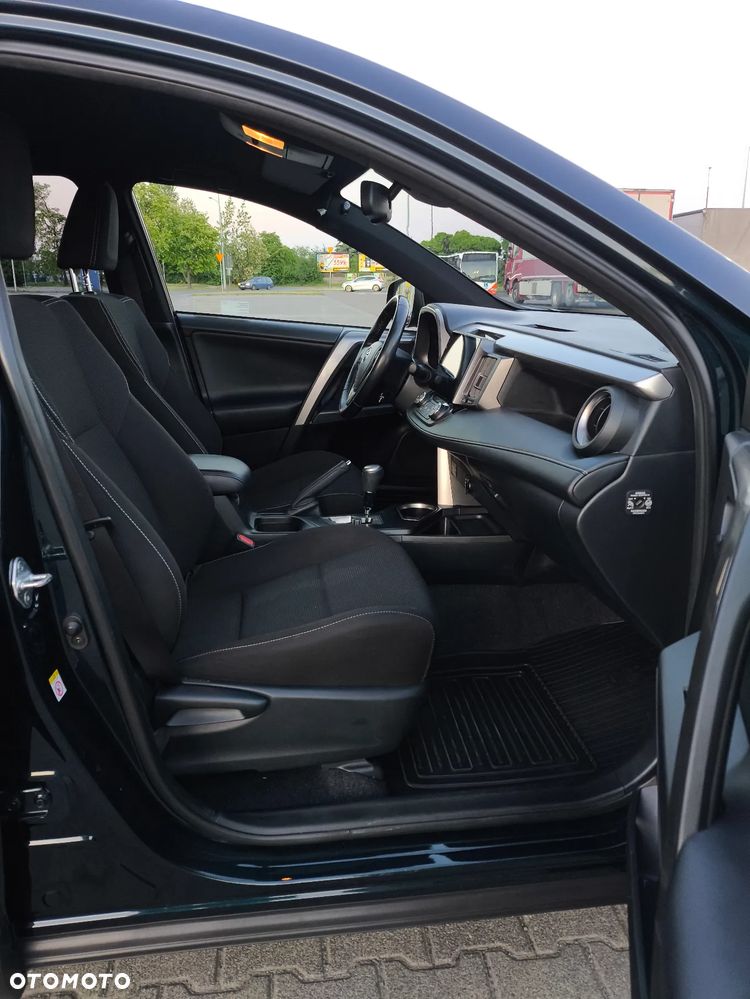 Toyota RAV4 - 28