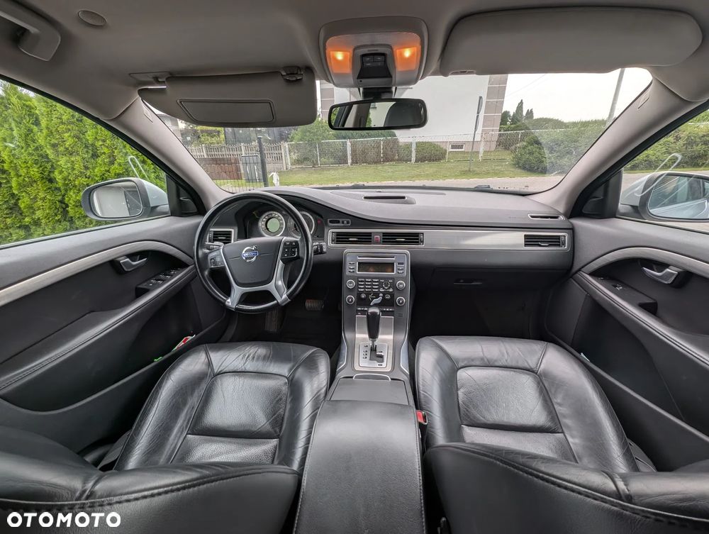 Volvo V70 D3 Geartronic Momentum - 6