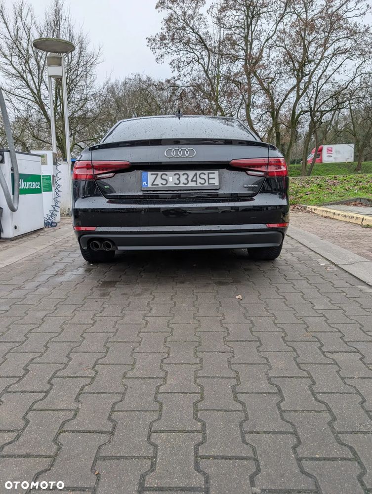 Audi A4 Limousine - 23