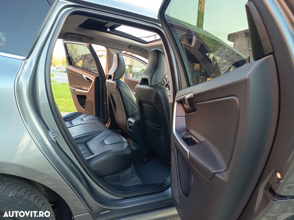 Volvo XC 60 - 7