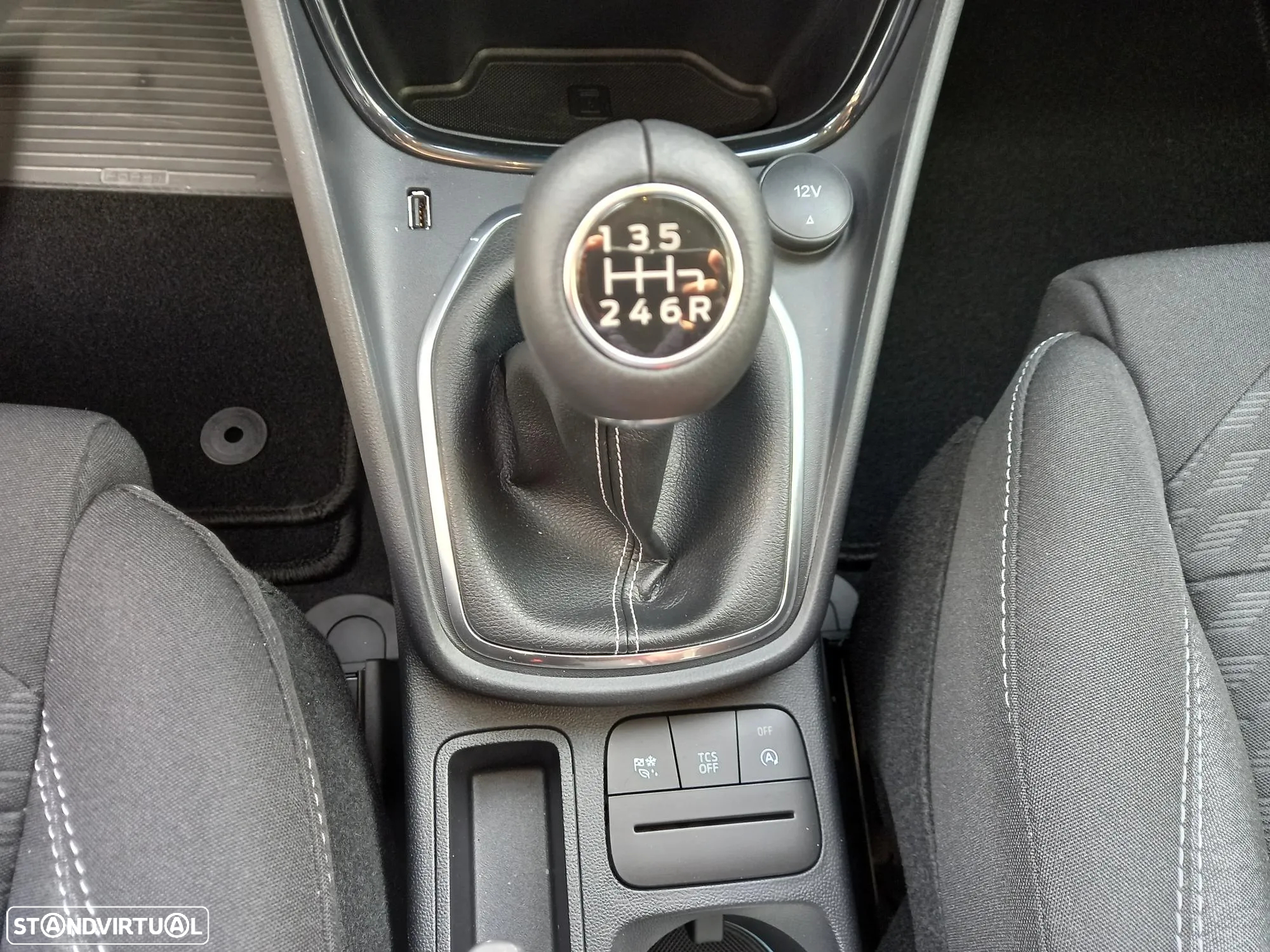Ford Puma 1.0 EcoBoost MHEV Titanium - 17