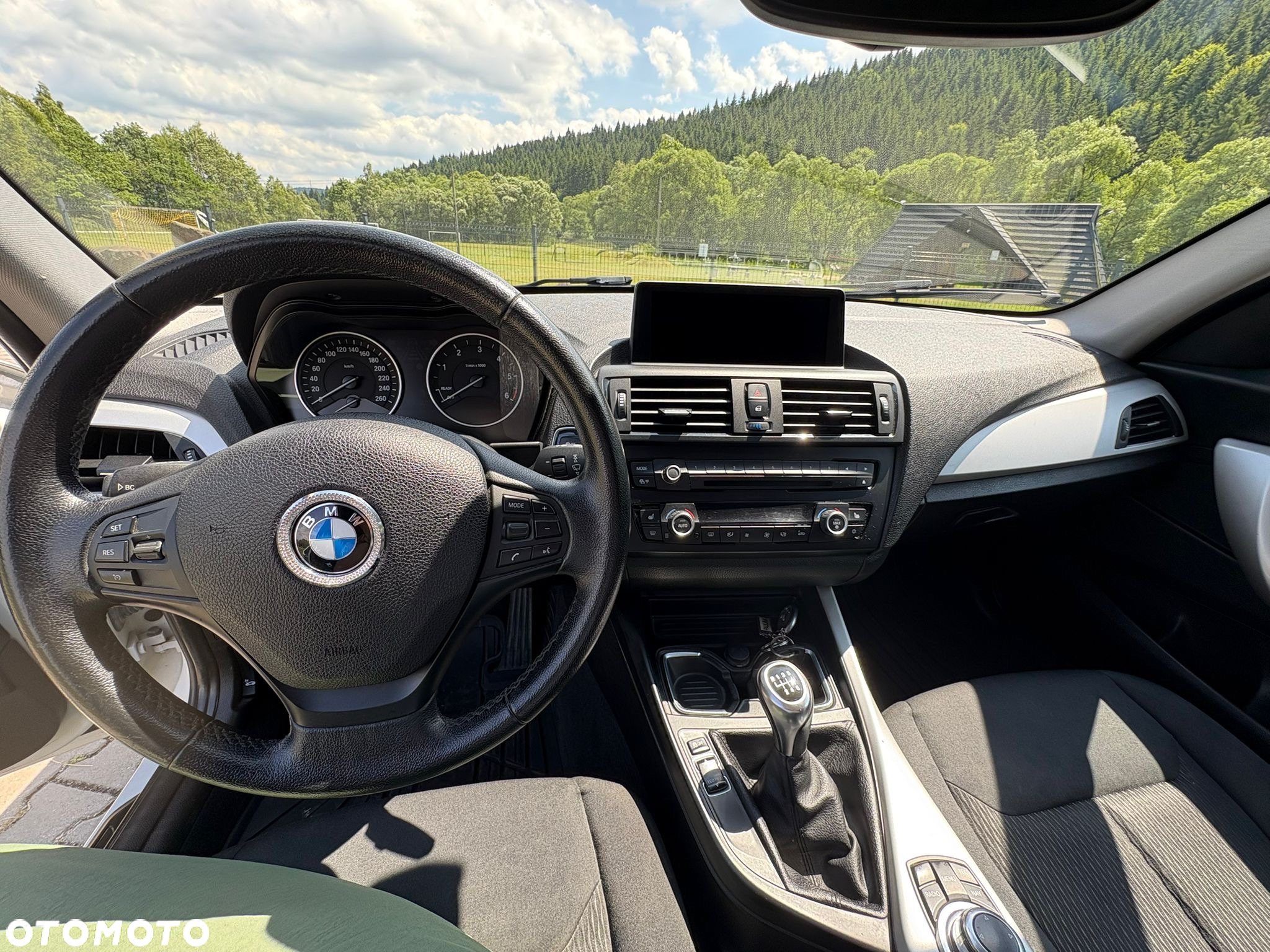 BMW Seria 1 118d DPF - 9