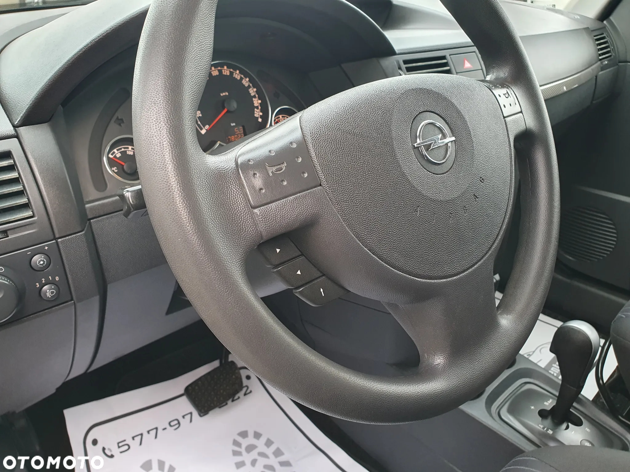 Opel Meriva 1.6 Cosmo MTA - 19