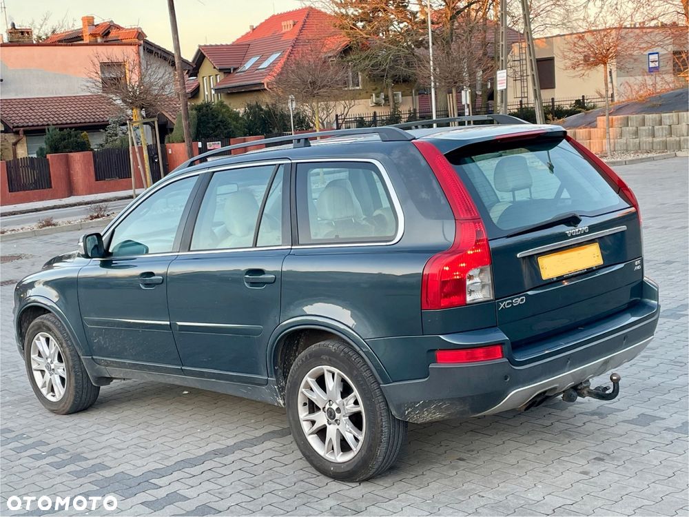 Volvo XC 90 D5 Executive - 3