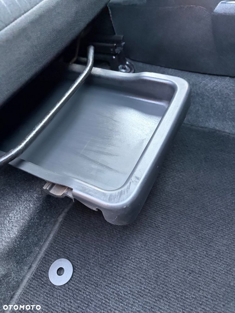 Toyota Yaris 1.33 Luna - 22