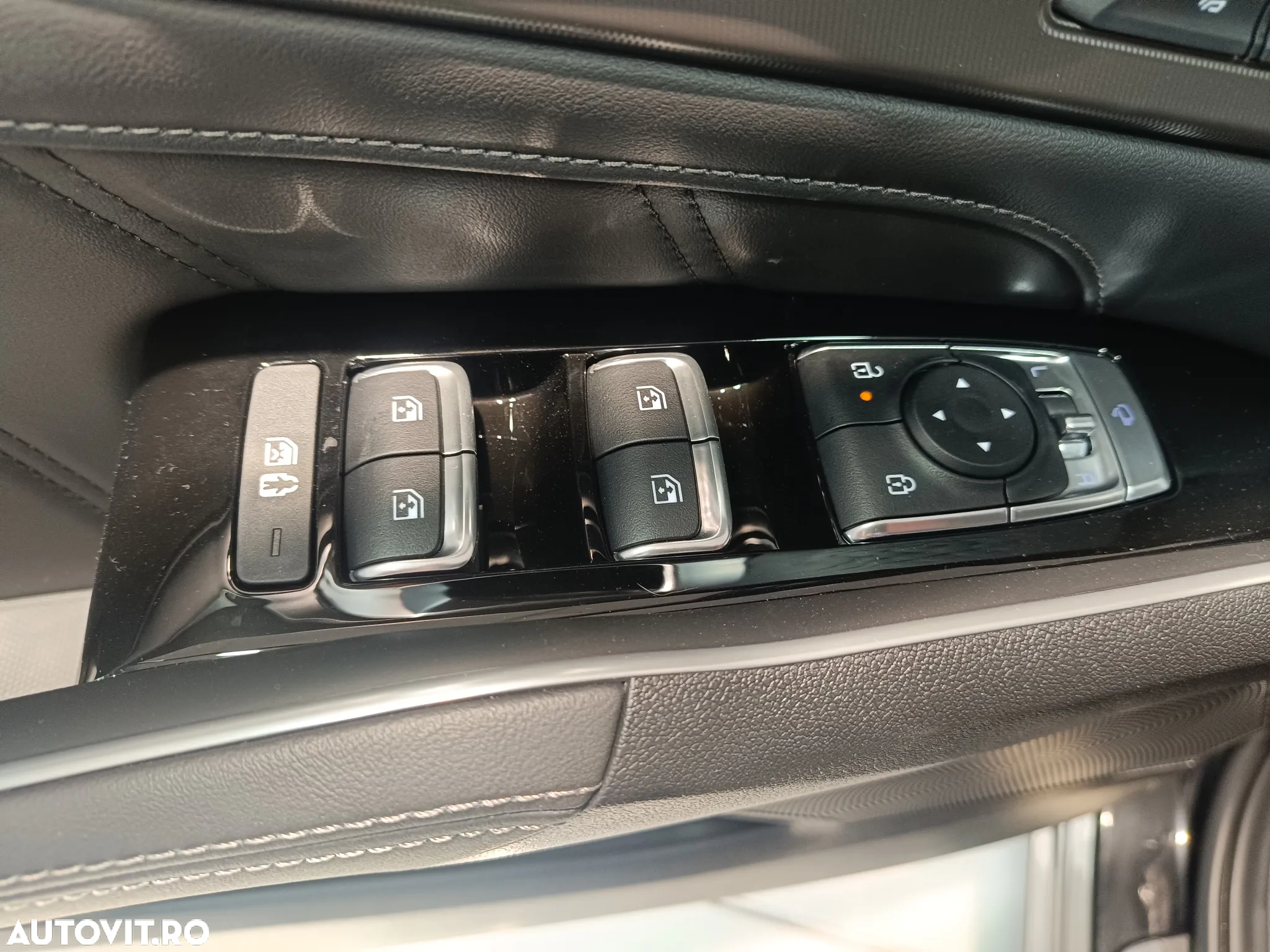 Kia Sorento - 8