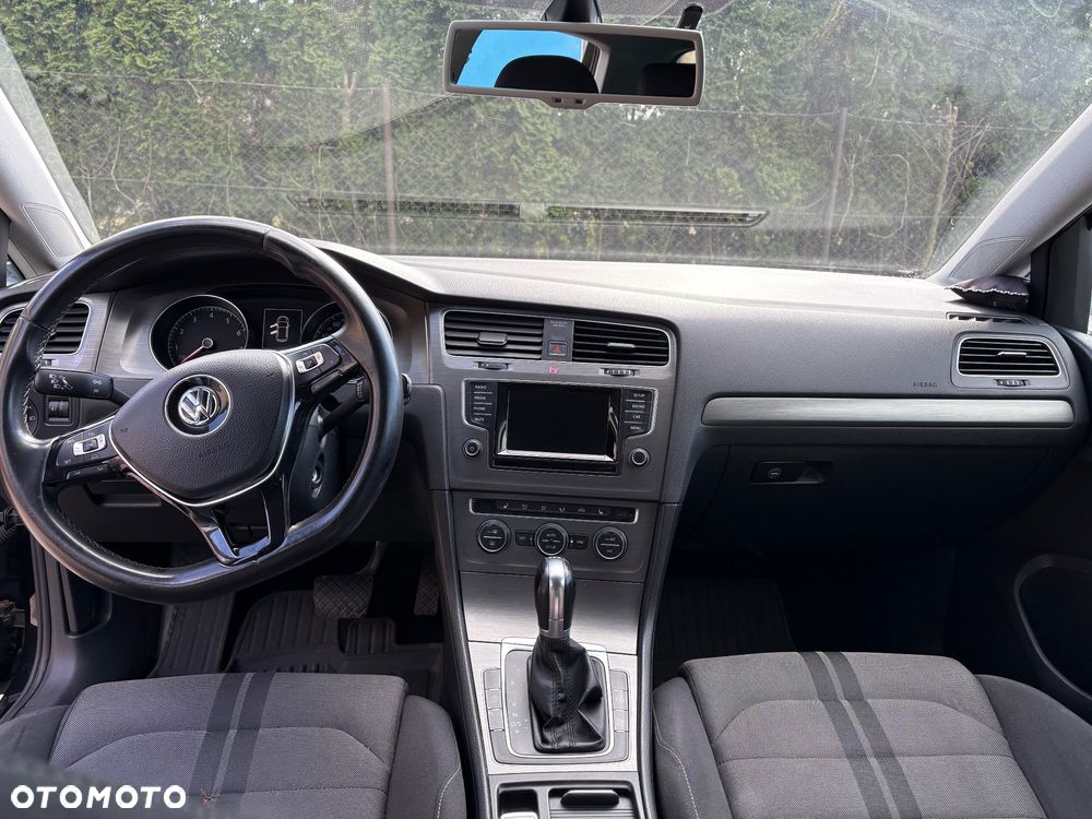 Volkswagen Golf 1.4 TSI BMT Comfortline DSG - 11
