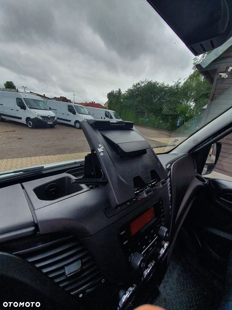 Iveco DAILY 35S18 3,0 180KM - 28