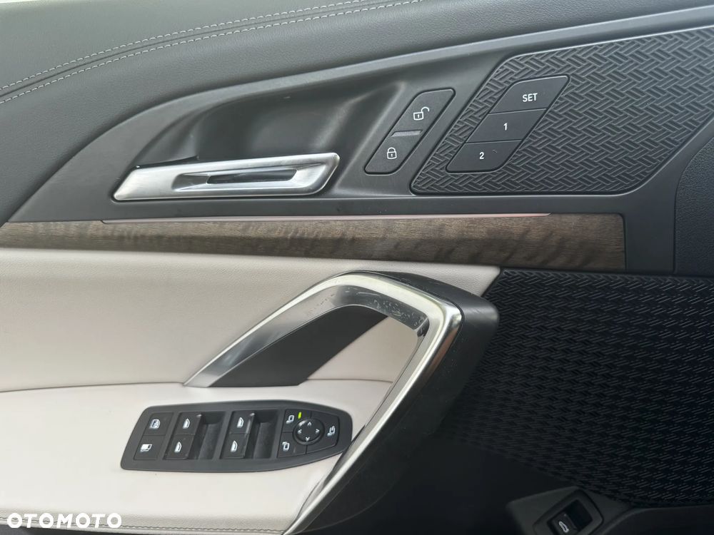 BMW X1 - 26