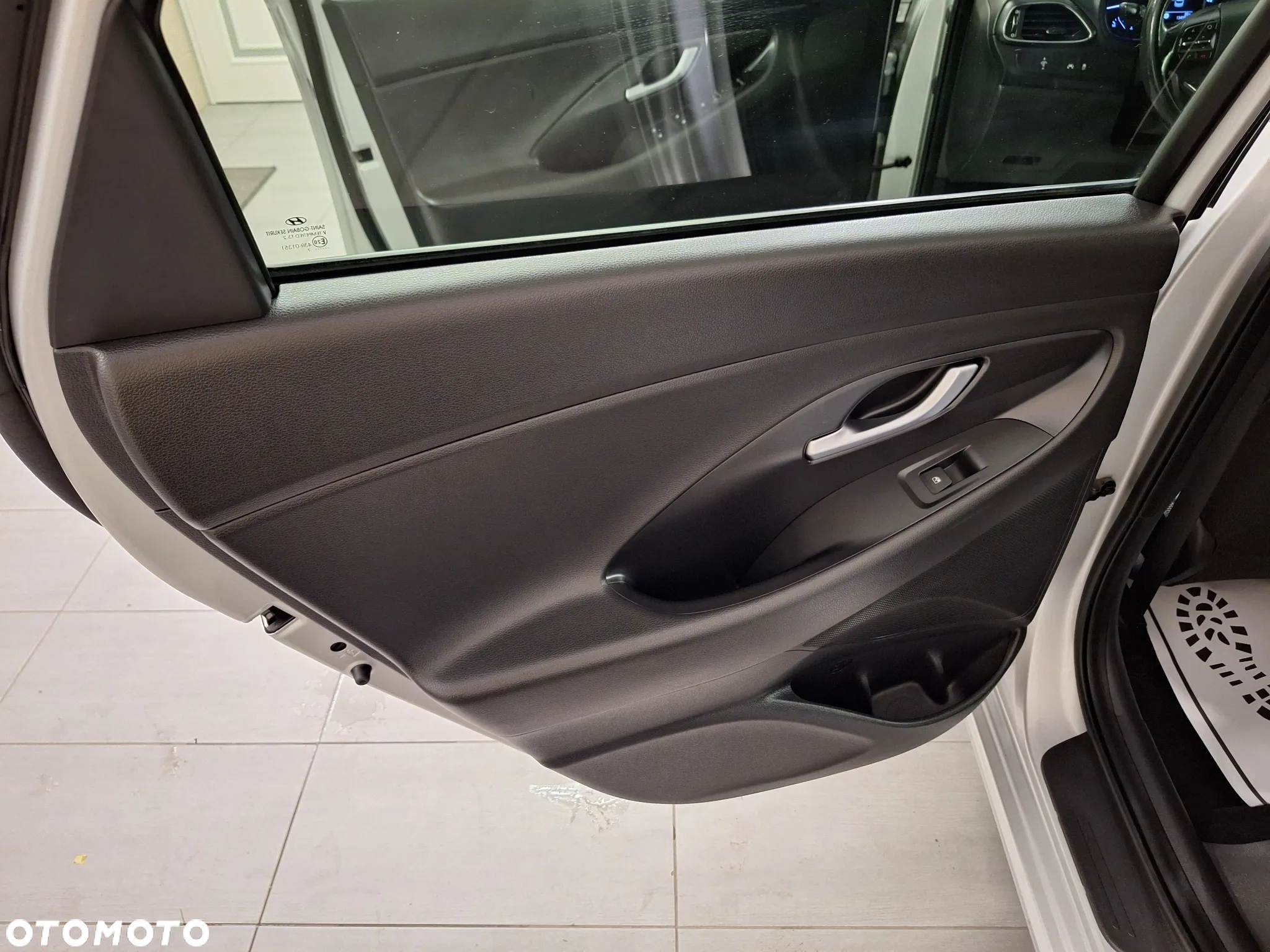 Hyundai i30 1.4 T-GDI Premiere Luxury - 23