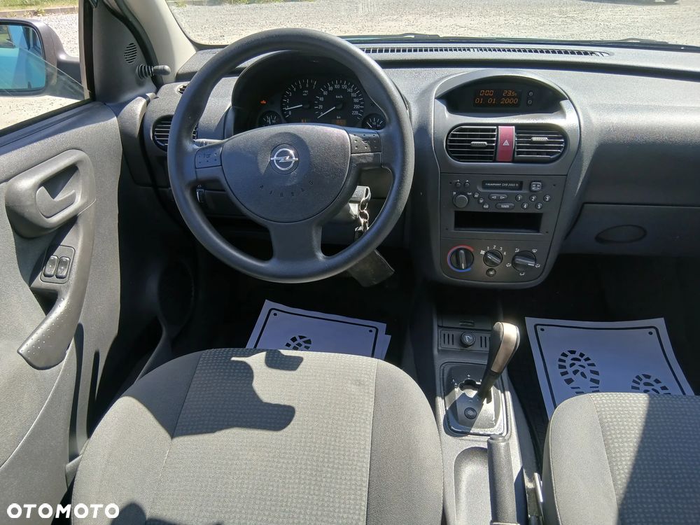 Opel Corsa 1.0 12V NJoy Easytronic - 13