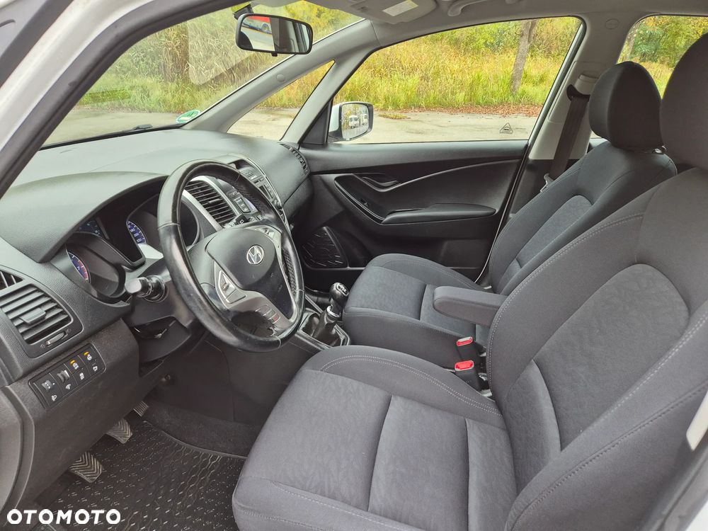 Hyundai ix20 1.4 blue Passion - 16