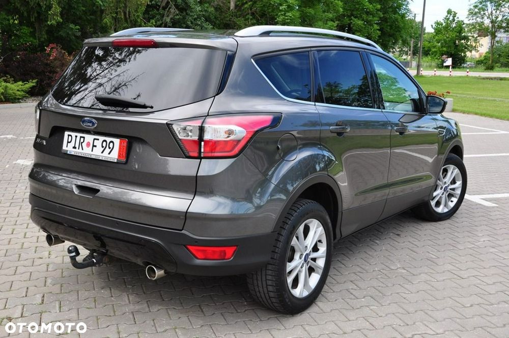Ford Kuga - 23