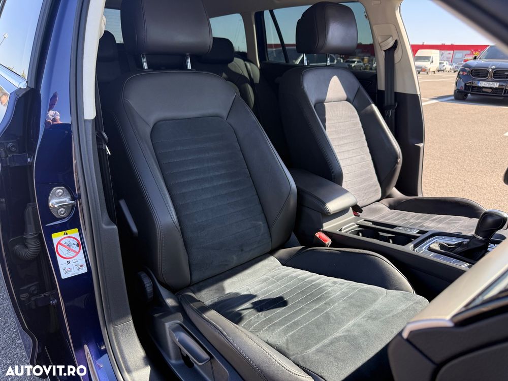 Volkswagen Passat Variant 2.0 TDI DSG 4Motion Highline - 33