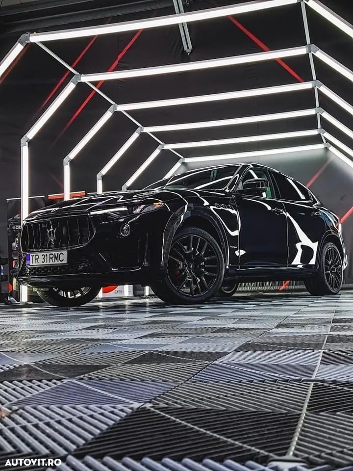 Maserati Levante 2018 photo 4