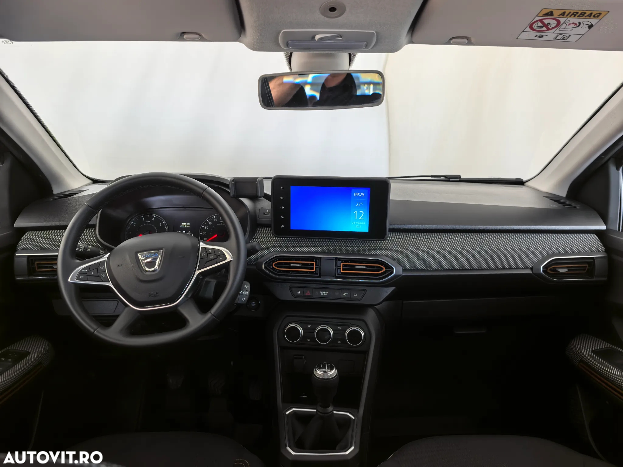 Dacia Sandero TCe 90 MT6 Comfort - 12