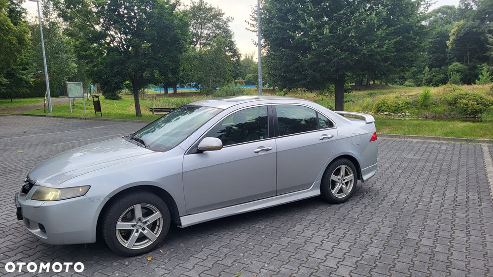 Honda Accord - 1