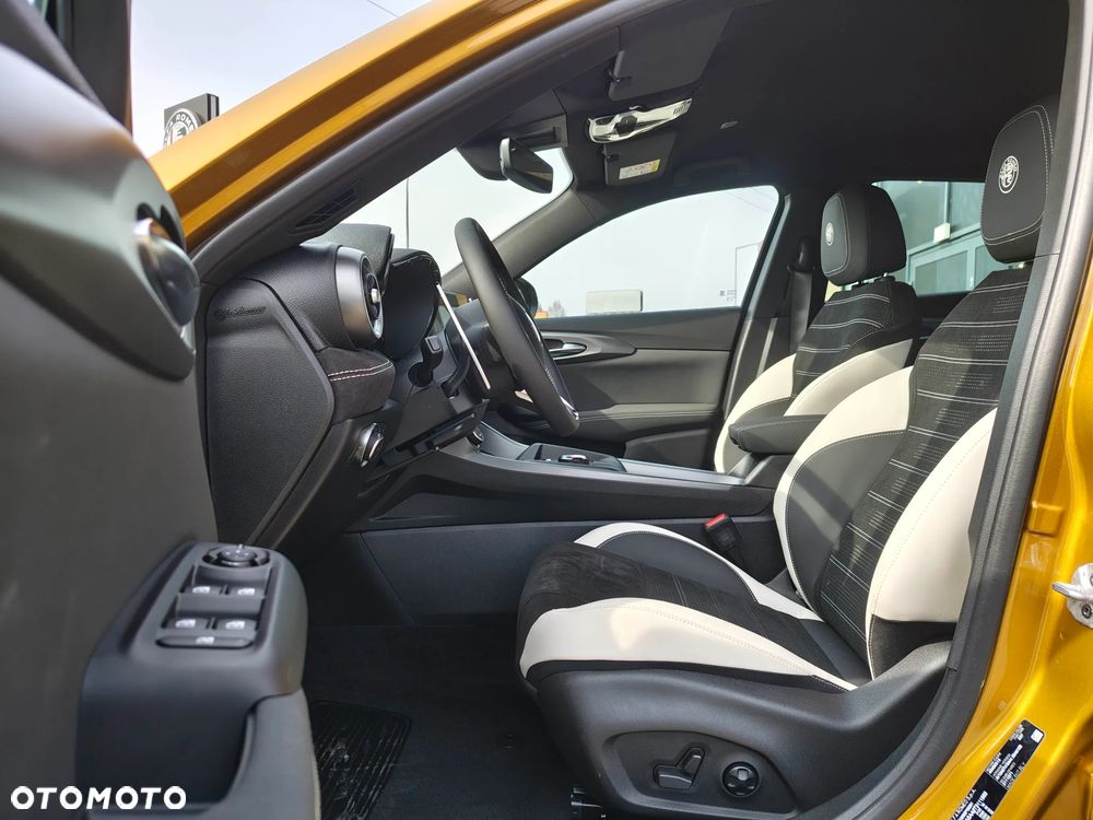 Alfa Romeo Tonale 1.5 T4 GSE mHEV Sport Speciale DCT - 9