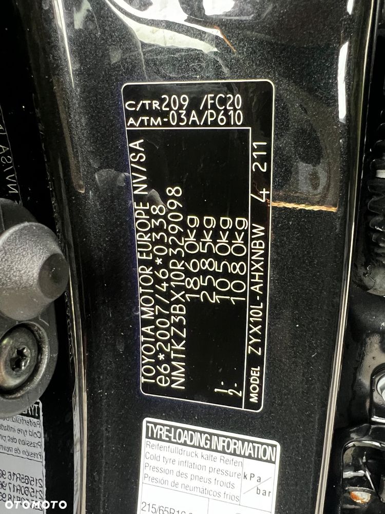 Toyota C-HR Business-Edition - 19