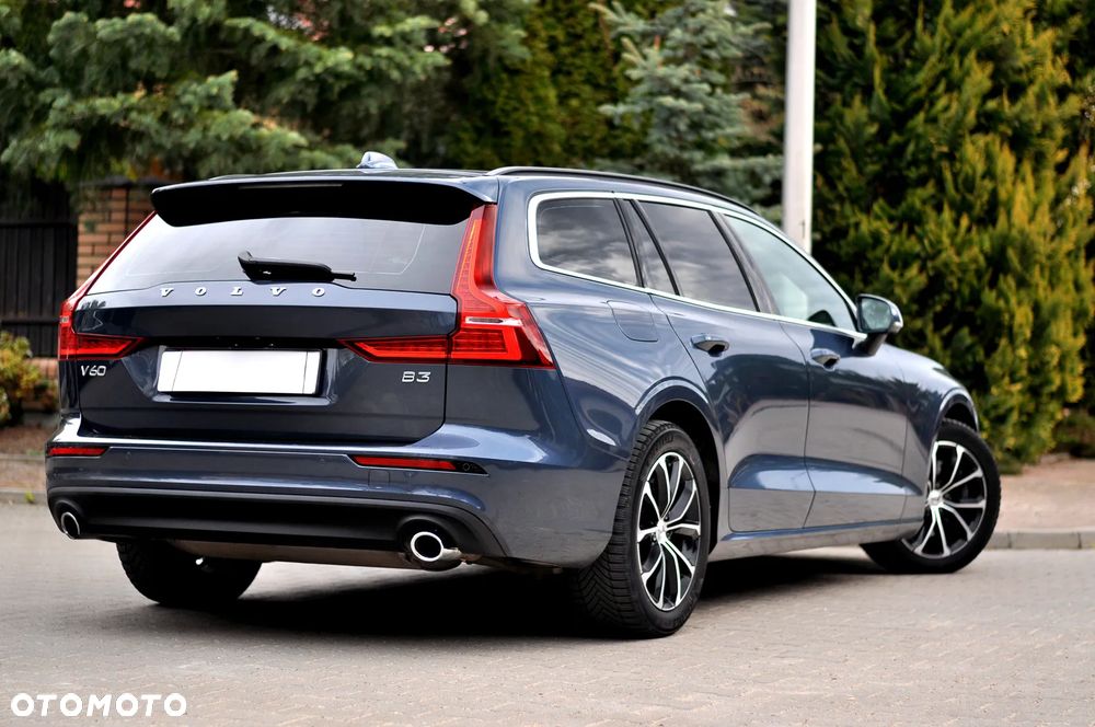 Volvo V60 2022