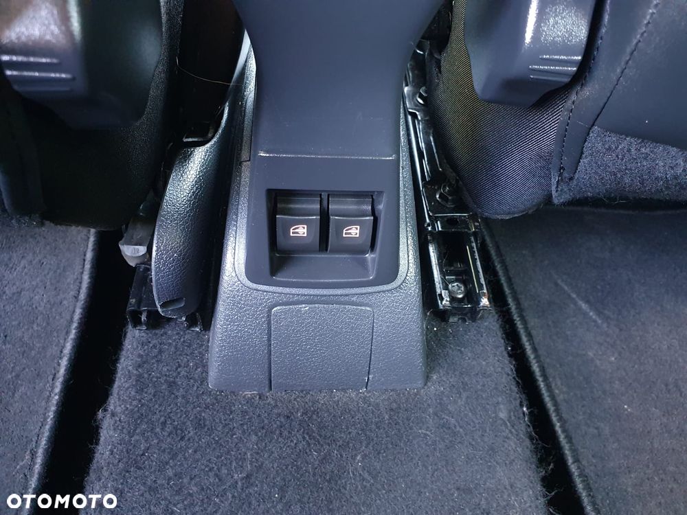 Dacia Sandero 0.9 TCe Laureate - 28
