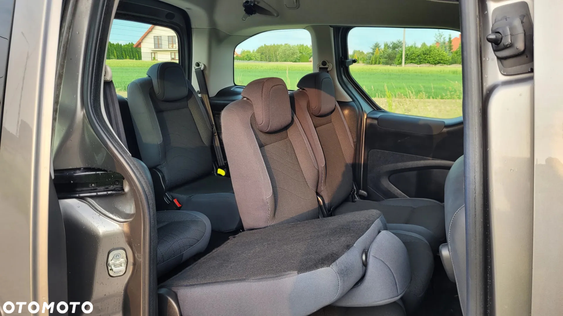 Peugeot Partner Tepee 110 Family - 24