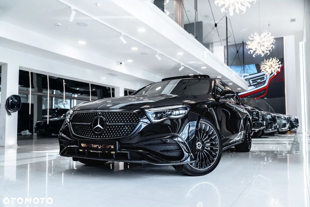 Mercedes-Benz Klasa E 300e 4Matic 9G-TRONIC Edition AMG Line - 2