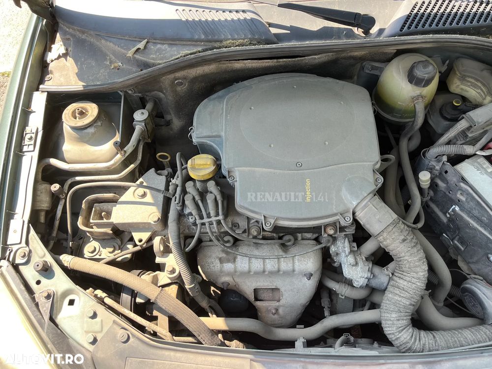 Dezmembrez Renault Clio Symbol 2005 1,4 benzina verde TED97 94.000km - 10