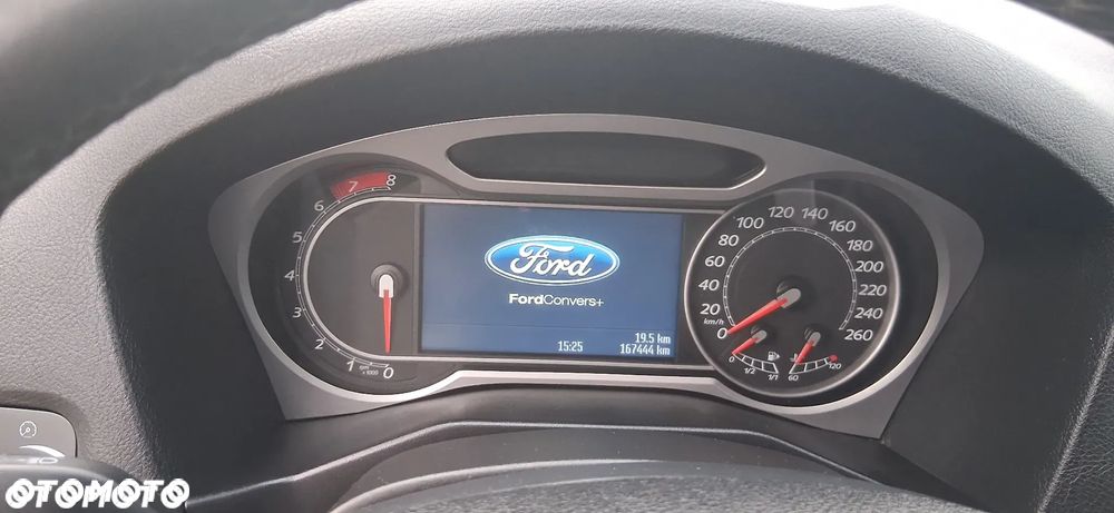 Ford Mondeo 2.0 FF Titanium - 18