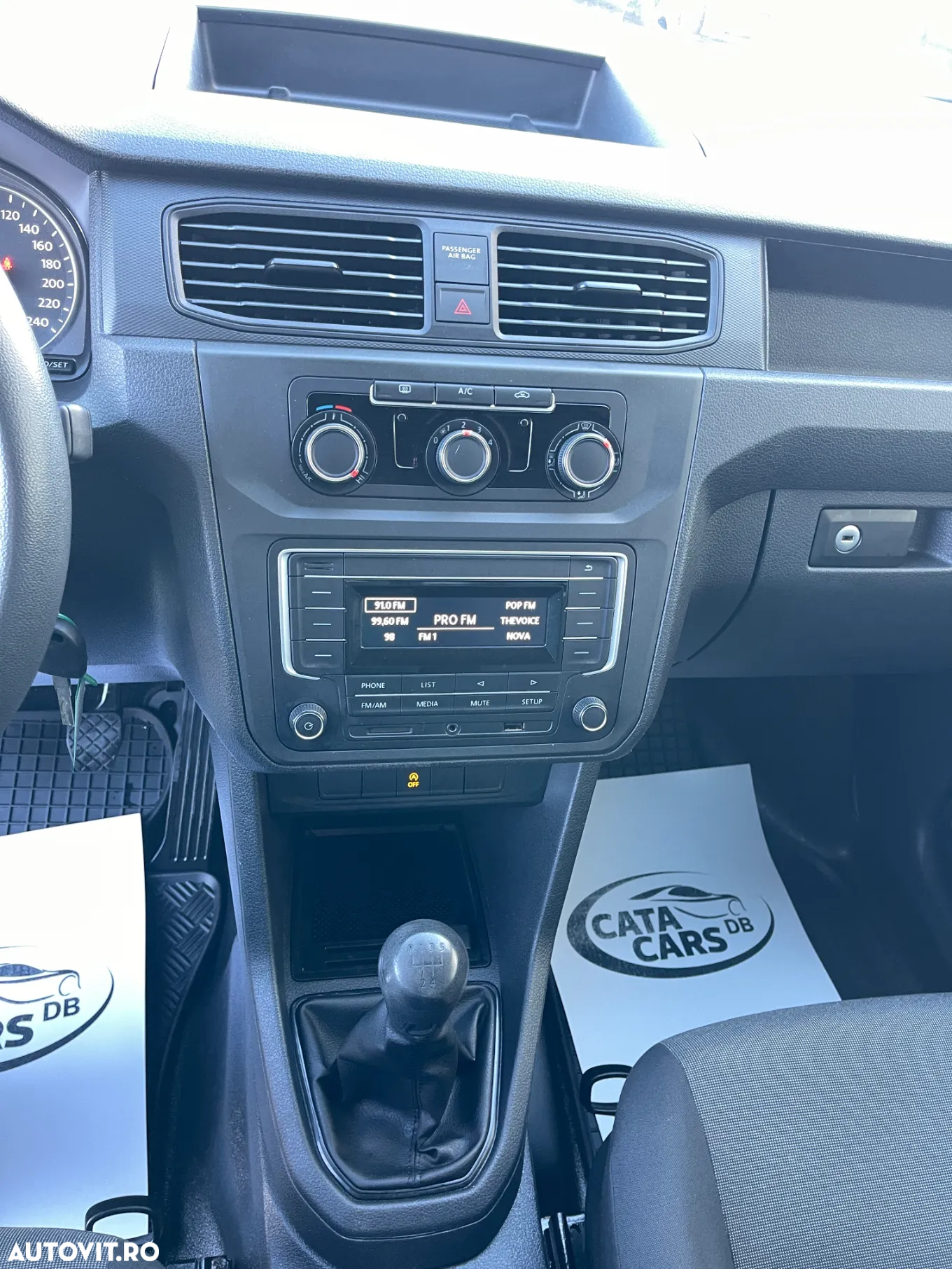 Volkswagen Caddy Maxi 2.0TDI - 31