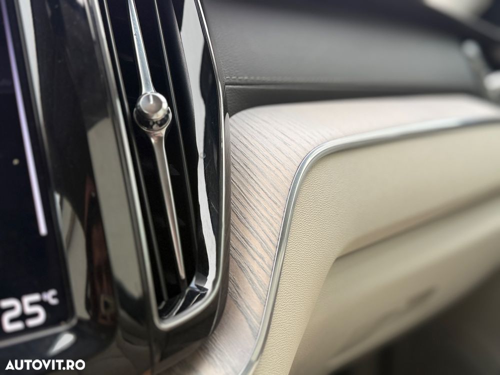 Volvo XC 60 D4 AWD Geartronic Inscription - 23