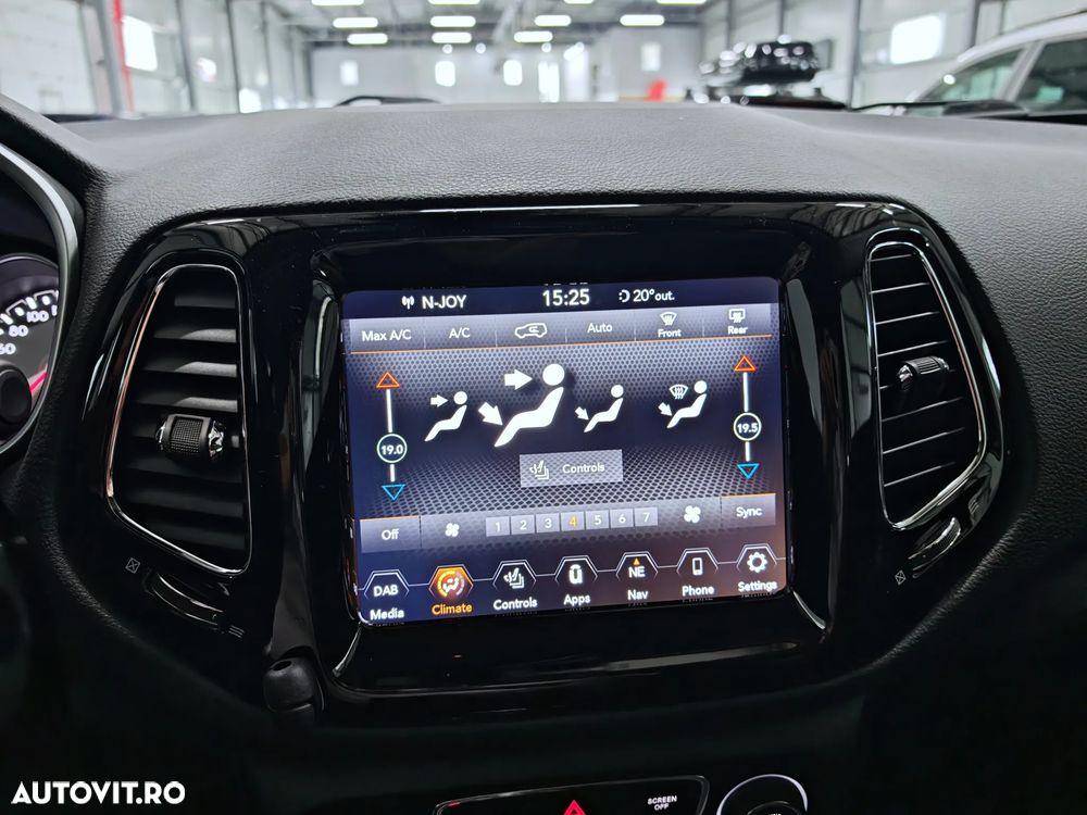 Jeep Compass 1.4 M-Air 4x4 AT Limited - 20