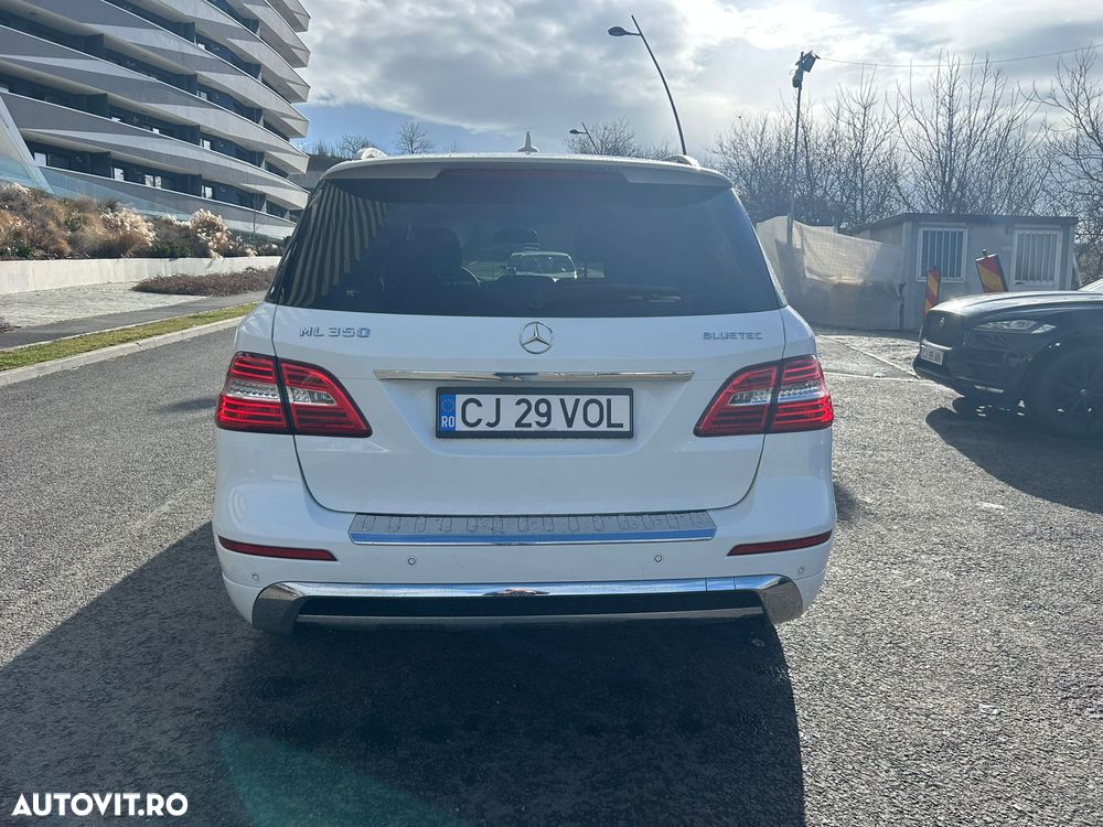 Mercedes-Benz ML 350 BlueTEC 4MATIC 7G-TRONIC Edition 1 - 4