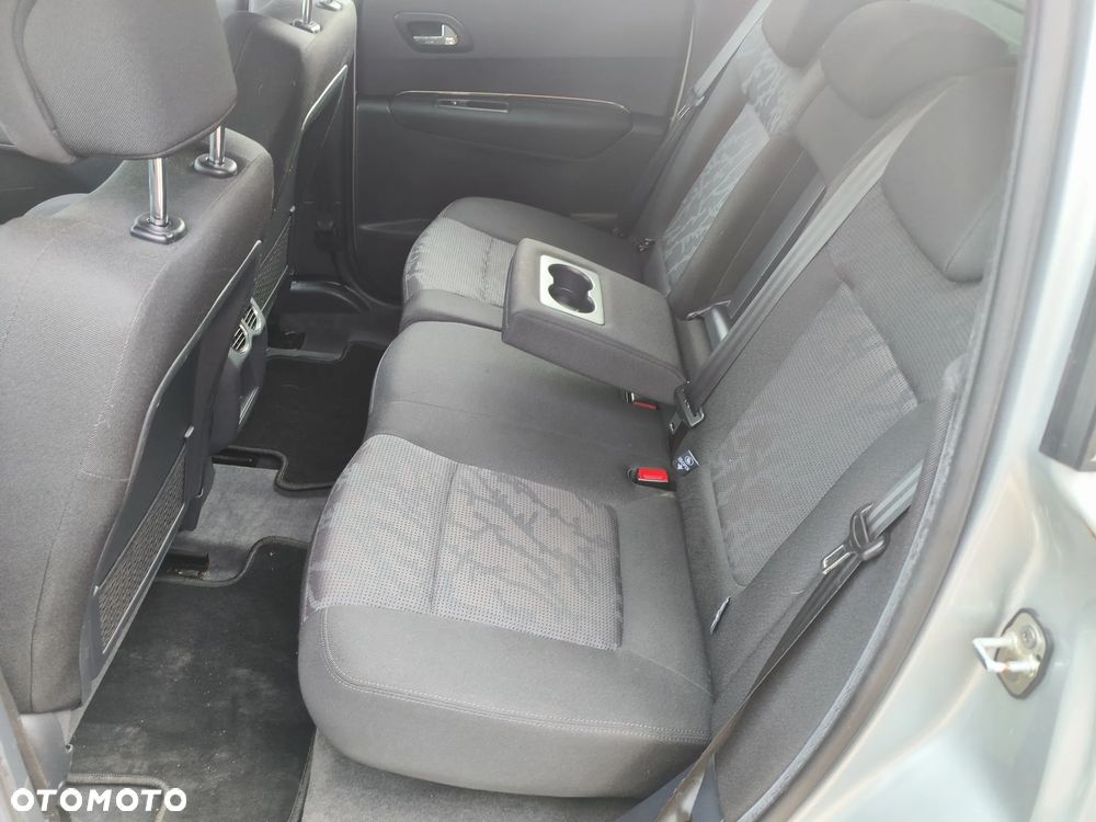 Peugeot 3008 1.6 Premium - 8