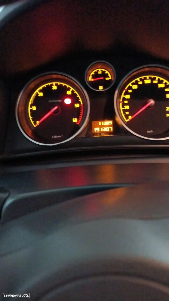 Opel Astra GTC 1.7 CDTI ecoFLEX - 7