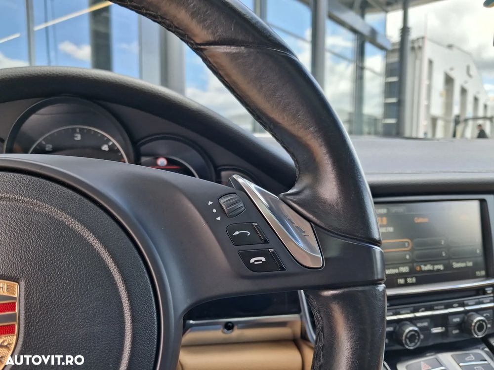 Porsche Panamera - 14