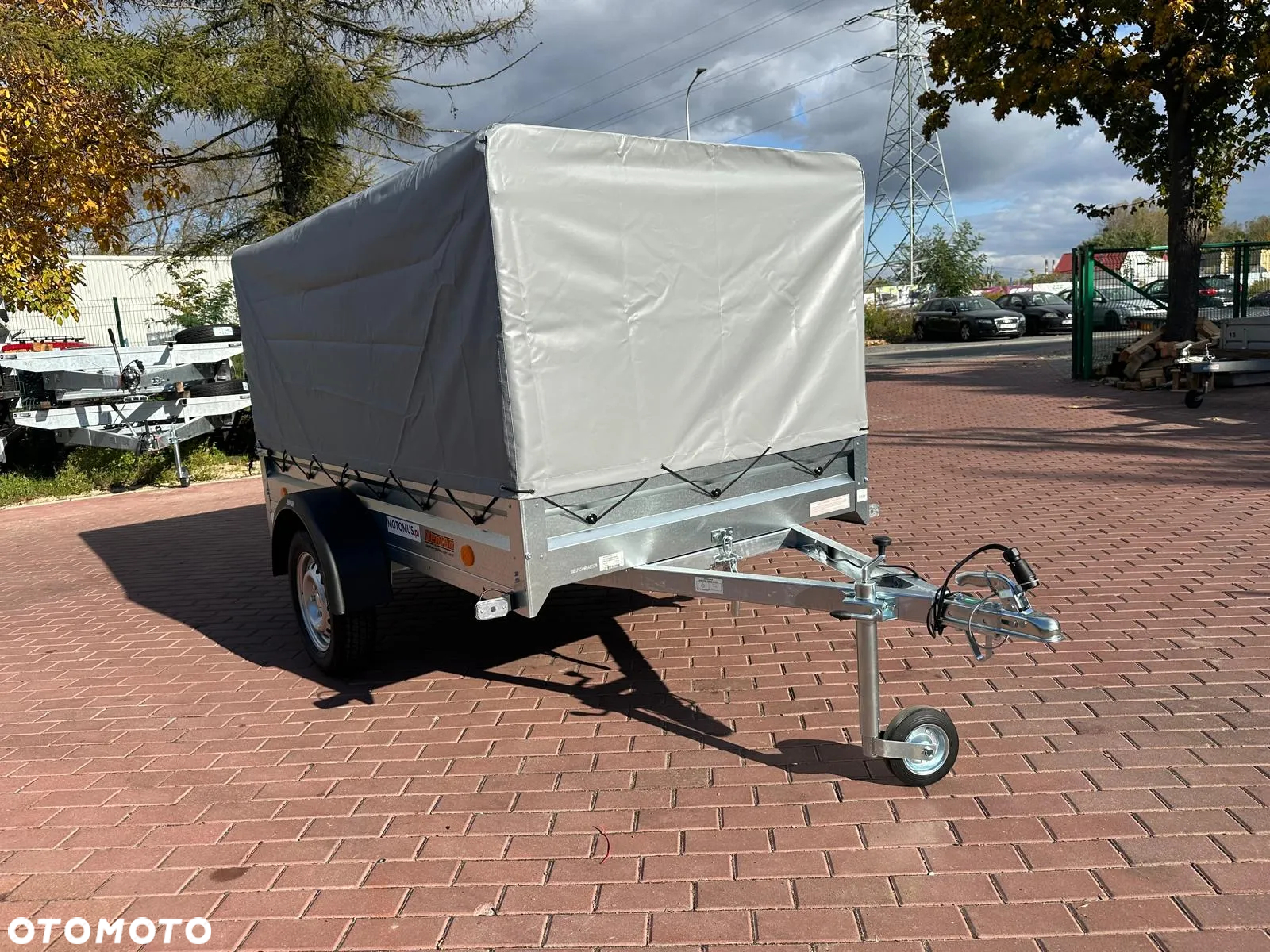 Neptun Przyczepa Neptun N7-236 PTW 236x129x30 + stelaż i plandeka H80 cm DMC 750 kg 1 osiowa funkcja uchyłu - 8